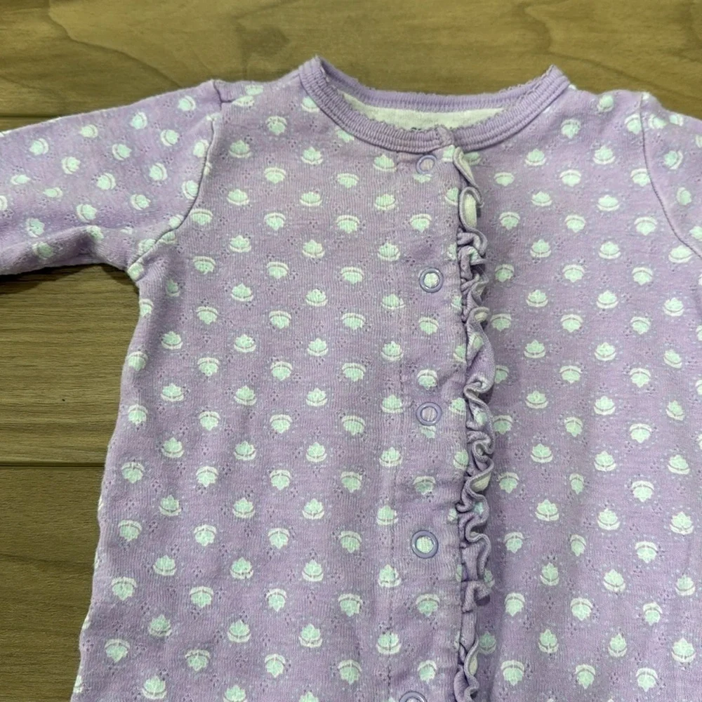 Ruffle footie